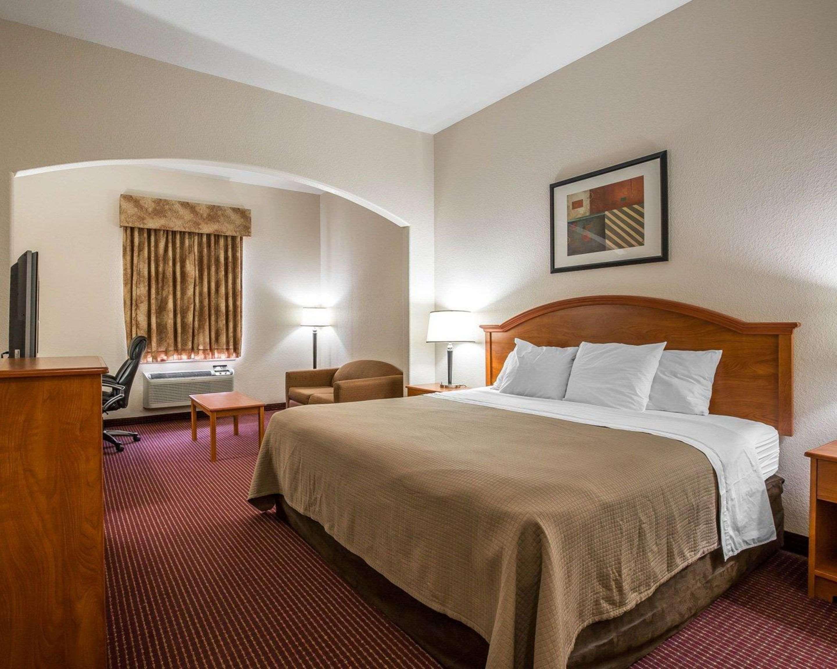 Sonesta Essential Hotel Beaumont